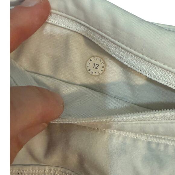 Lululemon white tennis skirt w ruffles & shorts skort sz 12 gently used - Picture 3 of 10
